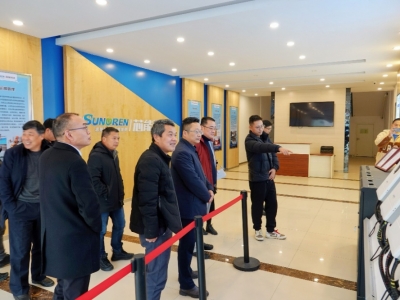 安徽省宁国市工商联向导一行莅临888电子科技旅行考察